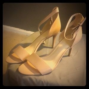 Nude open toe  ankle strap heels